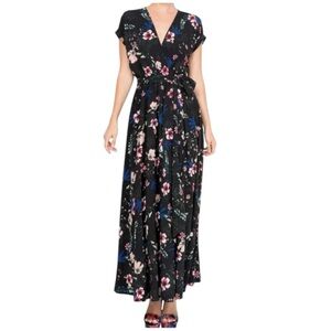NWT Meghan Los Angeles Black Floral Wrap Maxi Dress Size XXL Short Sleeve V Neck